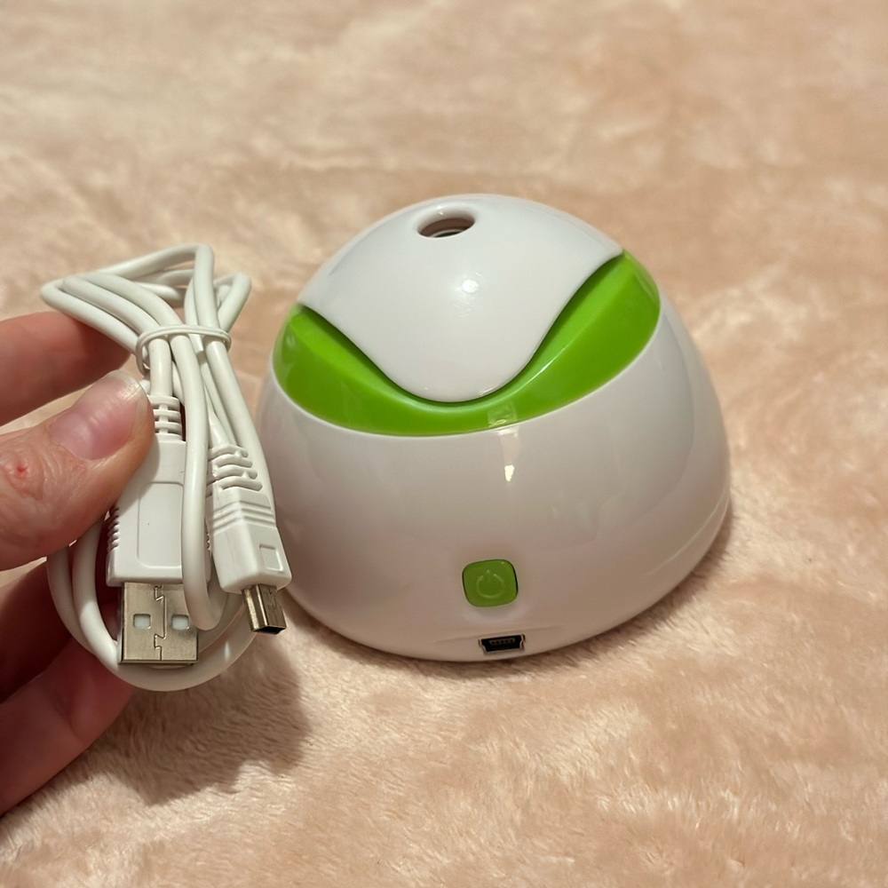 HealthSmart Travel Mate Personal Ultrasonic Cool Mist USB Humidifier. Brand new